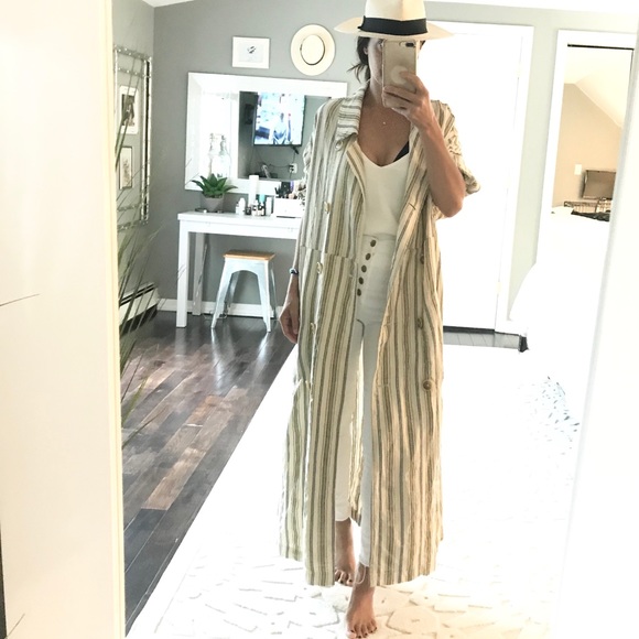 Free People Jackets & Blazers - Free People Sweet Melody oversized light coat SM